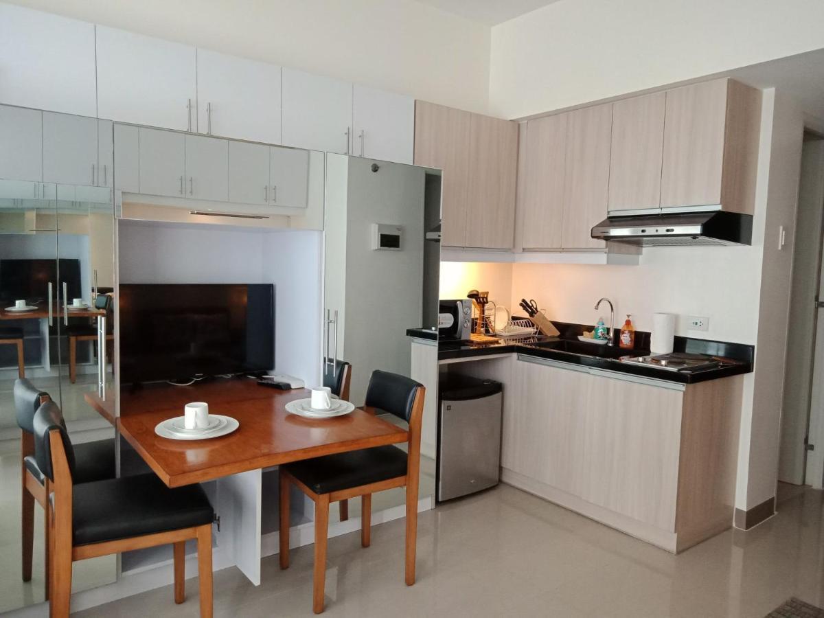 Appartement Mabolo Garden Flat A7 Near Ayala Mall à Cebu Extérieur photo