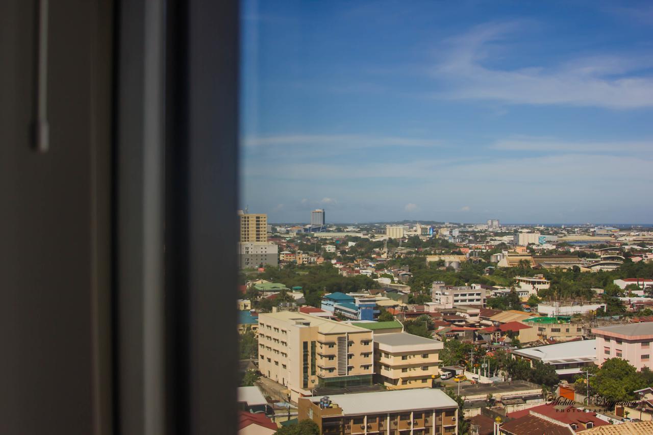Appartement Mabolo Garden Flat A7 Near Ayala Mall à Cebu Extérieur photo